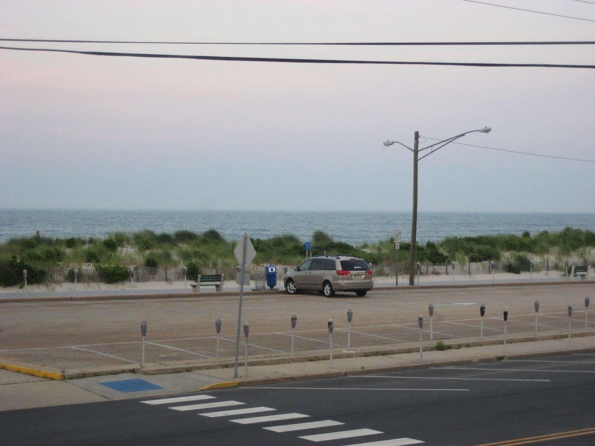 Charlroy Motel Seaside Park Extérieur photo